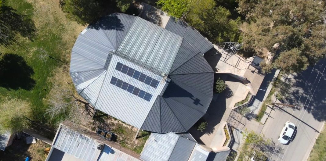 En Centenario la parroquia ya cuenta con paneles solares