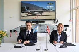 Luis Petri Avanza en la Modernización de los F-16 con Tecnología de Guerra Electrónica