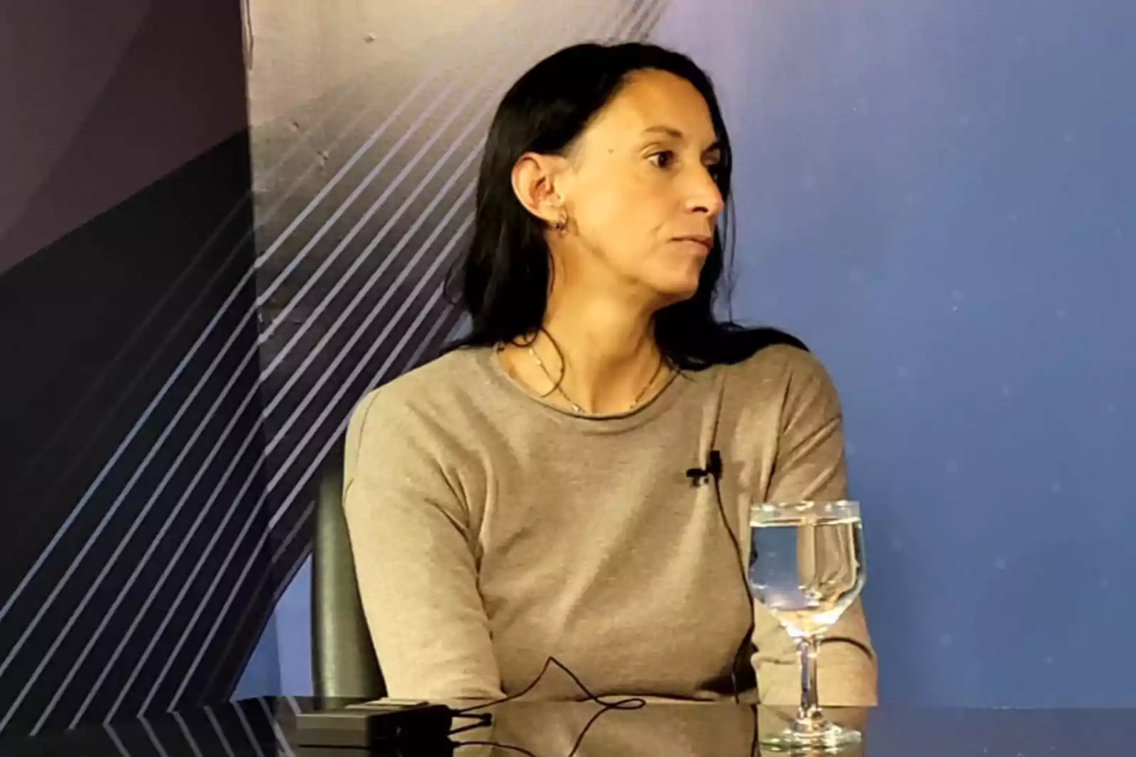 La Libertad Avanza aparta a Luz Ricardes en Neuquén: un proceso de revisión en curso.