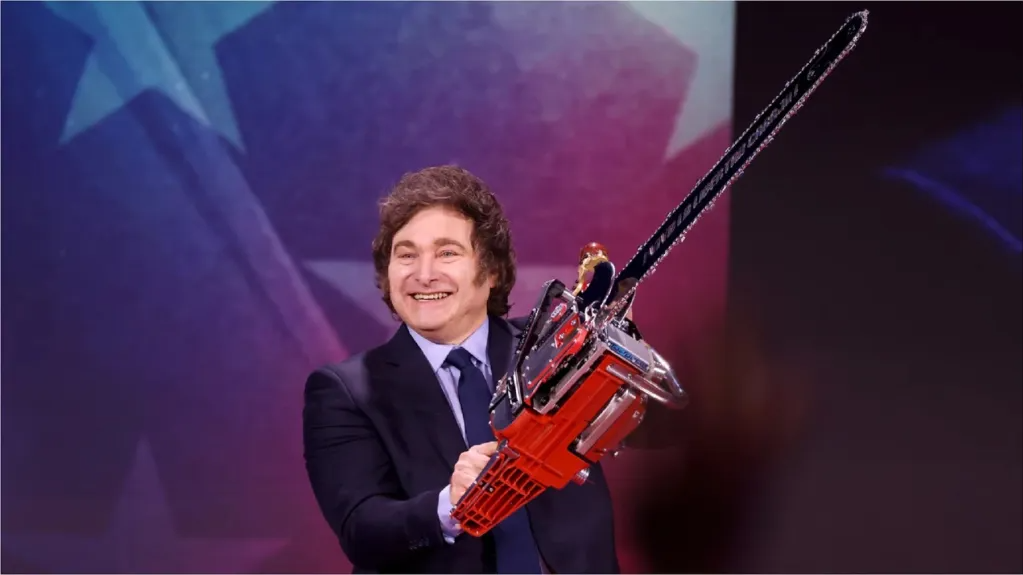 El Gobierno de Milei marca un hito con 15,000 desregulaciones en dos años.