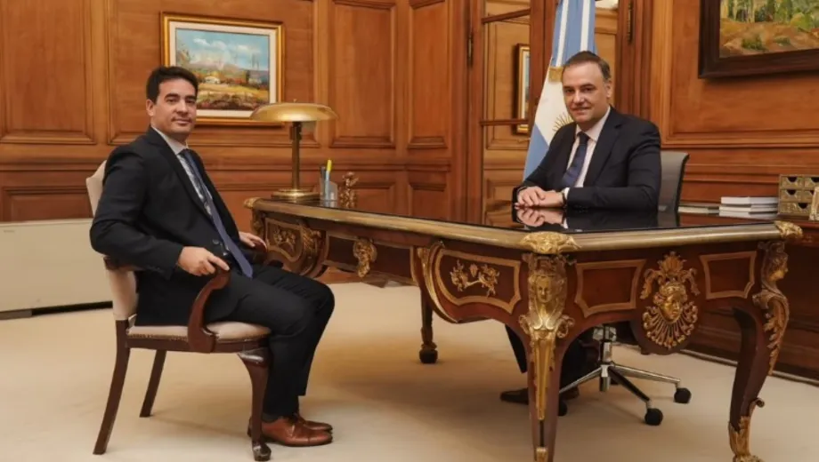 Ravier confirmó su primera conferencia como vocero presidencial.