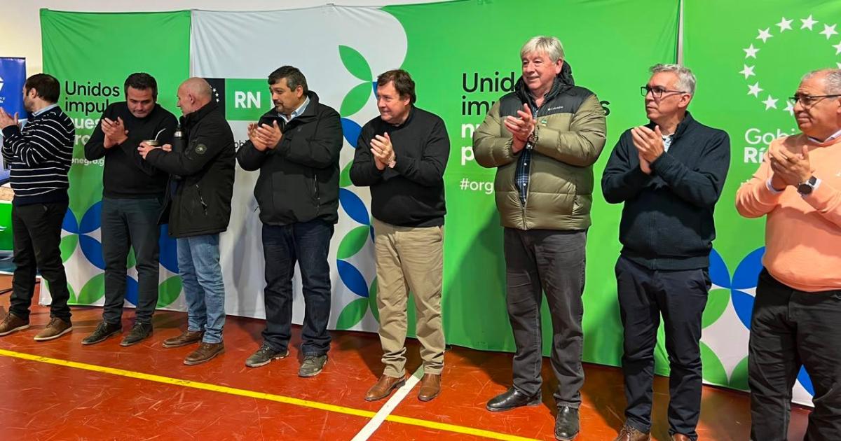 Weretilneck no descarta alianza electoral con Walter Cortés