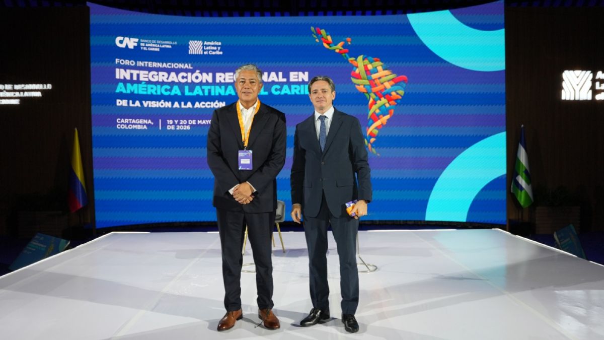 Neuquén obtiene 387,8 millones de dólares de la CAF para obras