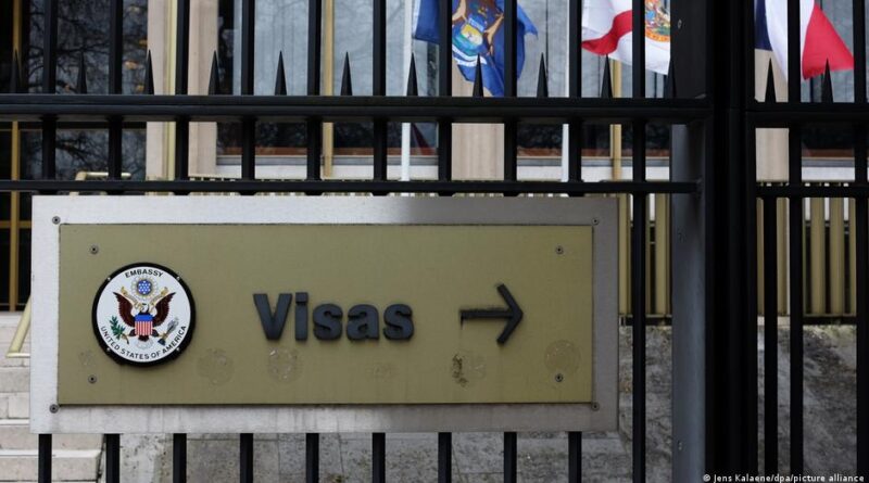 Estados Unidos pausa visas de inmigración a nivel mundial