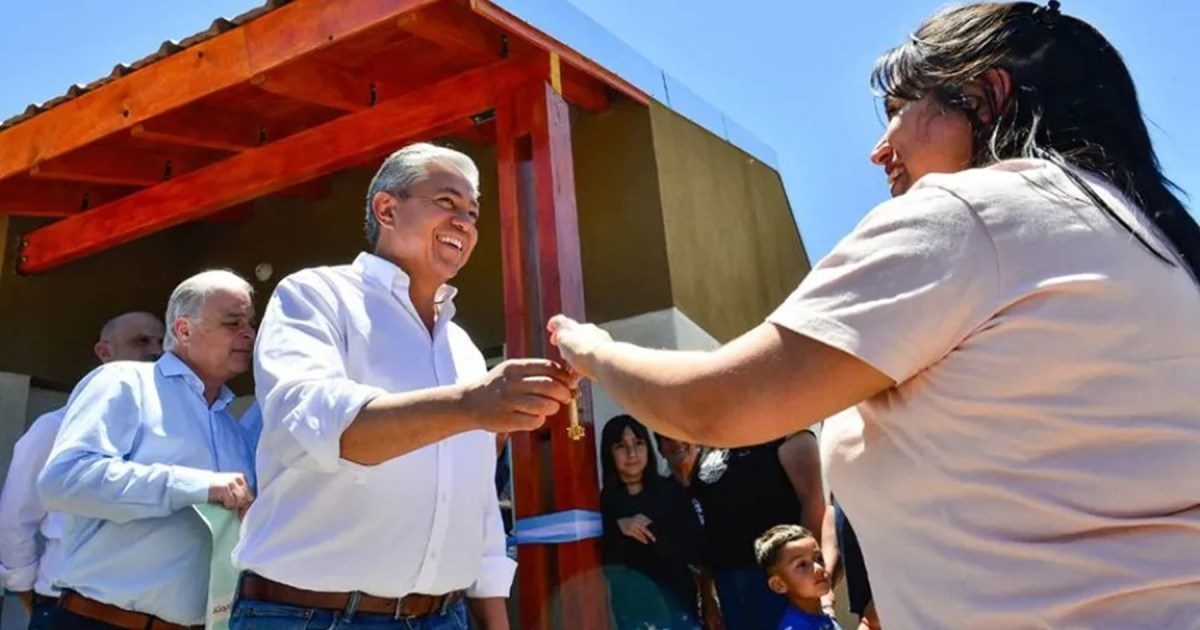 Neuquén amplía plan habitacional para adultos mayores