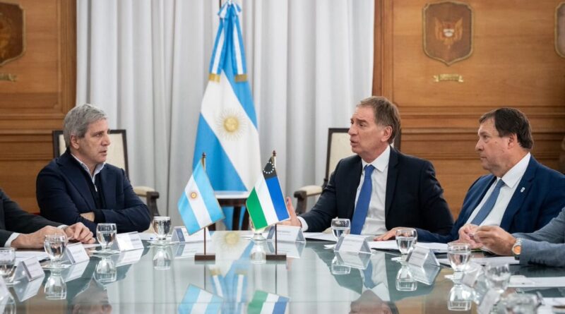 Nación y Río Negro acuerdan gestión de rutas 22 y 151 en Vaca Muerta