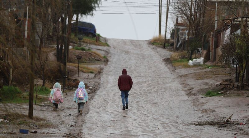 Alertas amarillas por lluvias y nevadas en Neuquén: hasta cuándo
