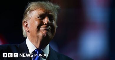 Trump promete 5.000 dólares a adultos en convención republicana