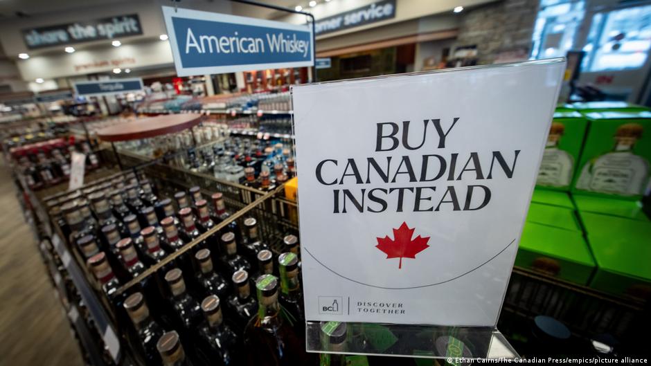 Estados Unidos impone aranceles del 50% a productos canadienses