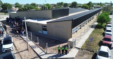 Neuquén invierte recursos de Vaca Muerta en obras para la provincia