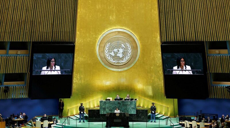 Venezuela enfrenta crisis de transición política y humanitaria