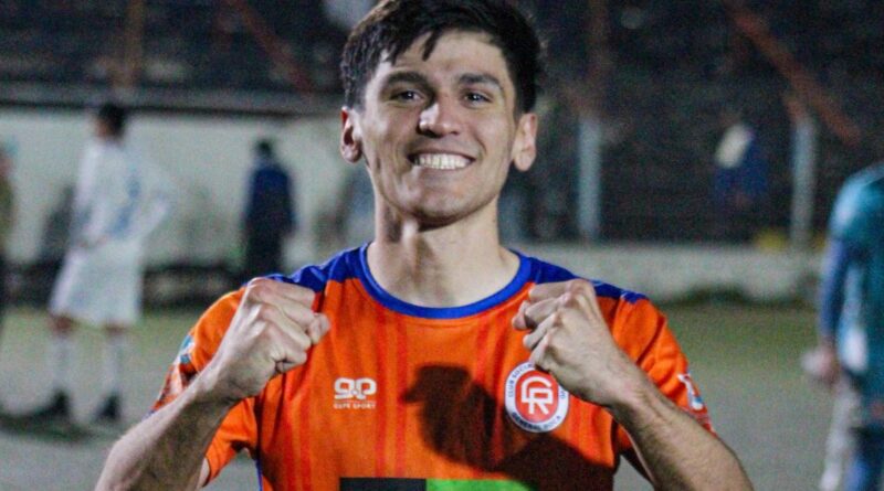 Deportivo Roca lidera la Liga Confluencia tras vencer a Regina