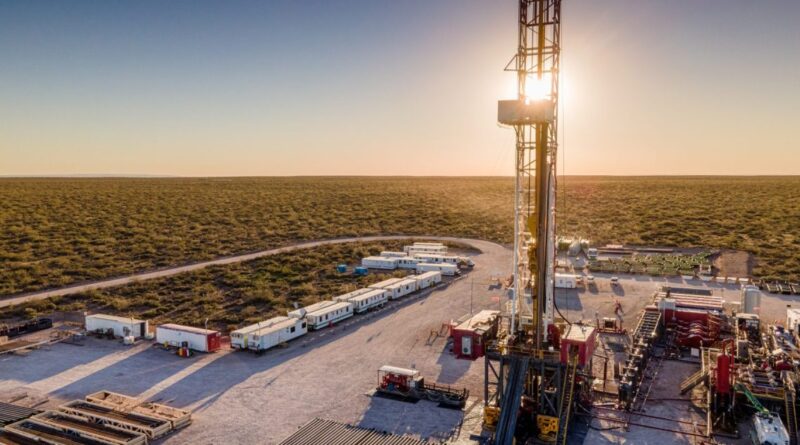 Vaca Muerta impulsa a Argentina a récord histórico de producción
