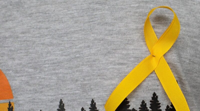 Masculinidad imposibilita pedir ayuda: por qué suicidio afecta más a varones