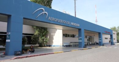 Neuquén busca inversores para modernizar aeropuerto Presidente Perón