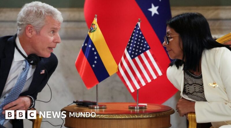 Venezuela: gobierno de transición y decisiones sobre petróleo