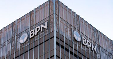 Estatales de Neuquén: cuándo cobran bono y ropa de trabajo