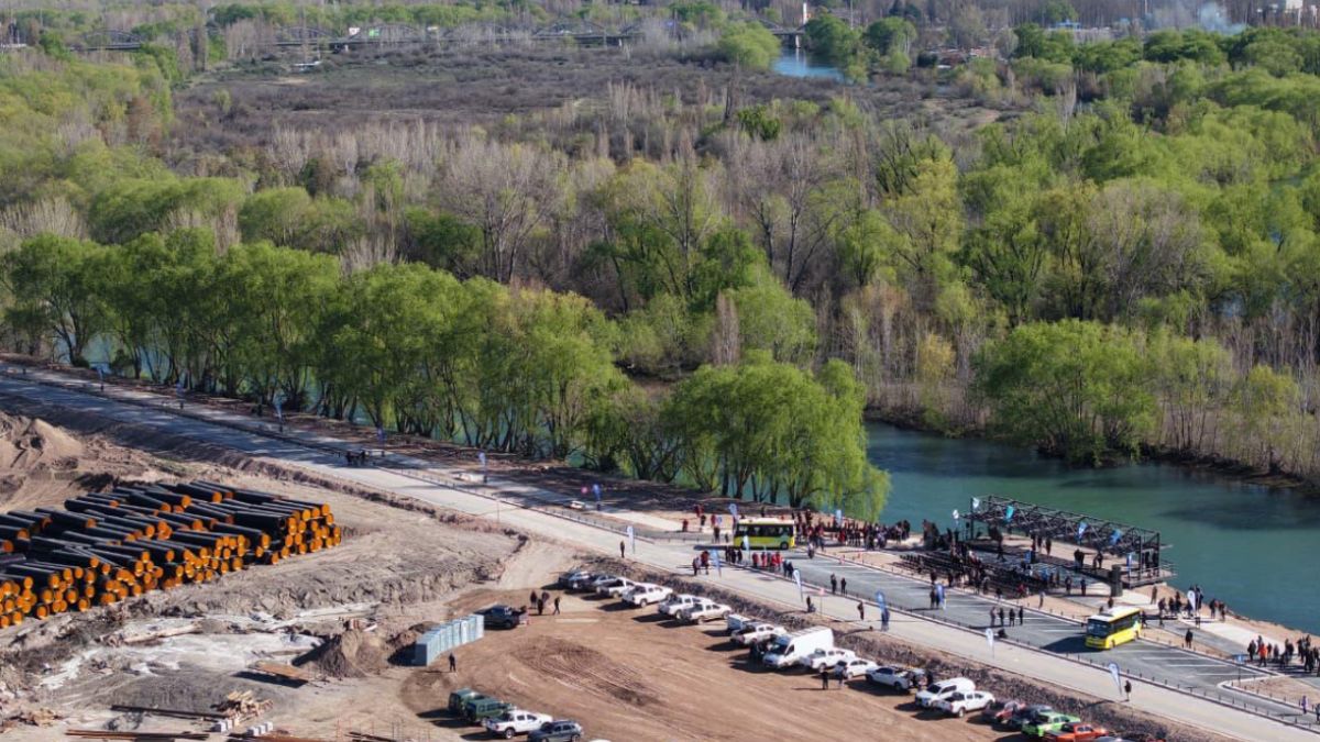 Neuquén capital inaugura nuevo Paseo Costero en su aniversario 122