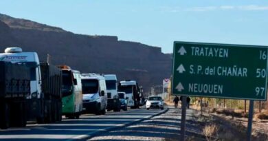 Neuquén: prueba piloto de bitrenes para Vaca Muerta