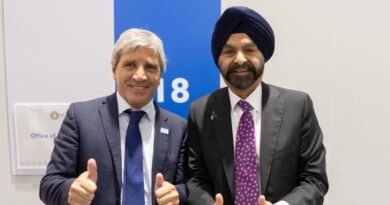 Caputo negocia financiamiento con Banco Mundial por u$s 10.000 millones