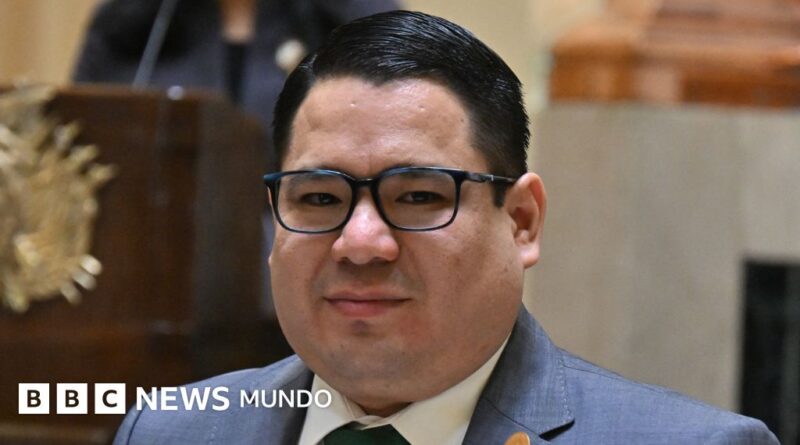 Bolivia: arrestan fiscal general tras negación de entrada a EE.UU.