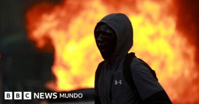Francia: protestas dejan más de 1.200 detenidos y edificios en llamas