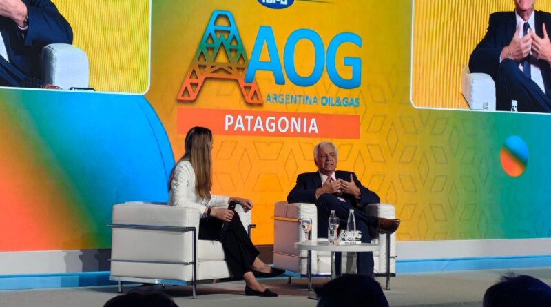 YPF convierte Vaca Muerta en potencia exportadora de GNL