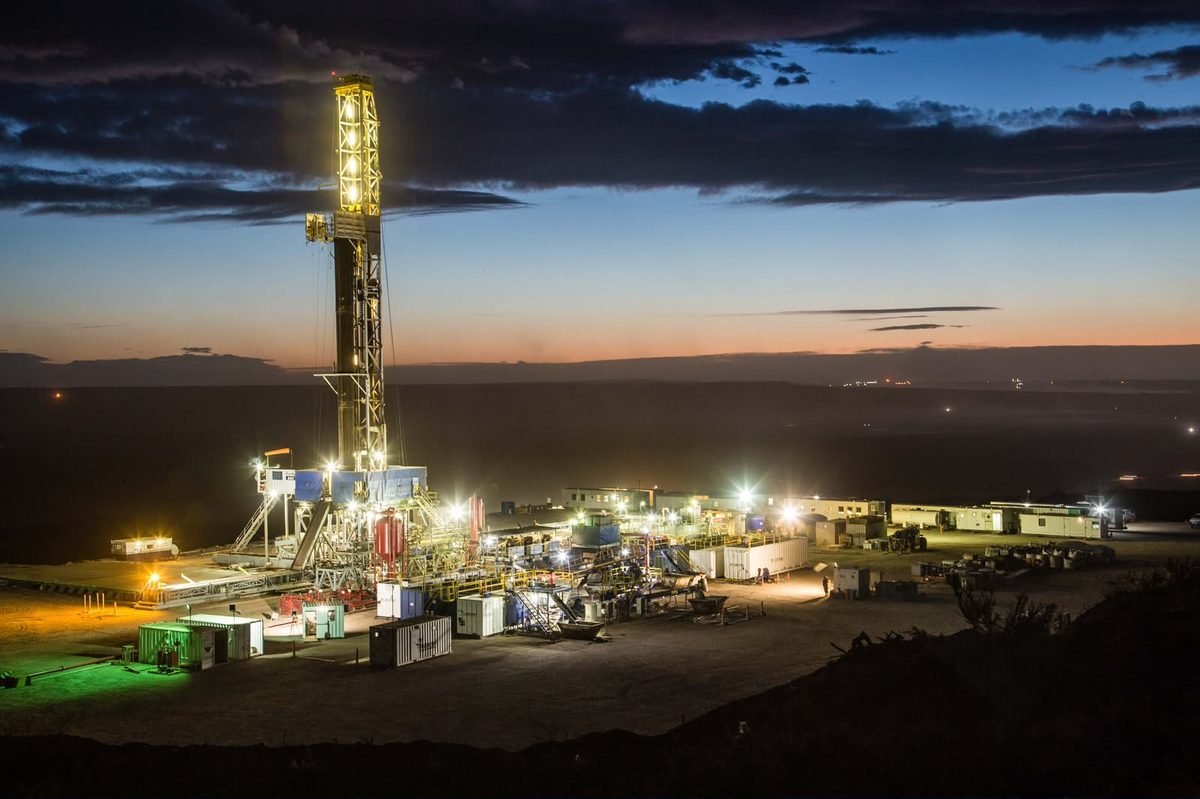 YPF presenta proyecto de Vaca Muerta con inversión de US$ 8.729 millones