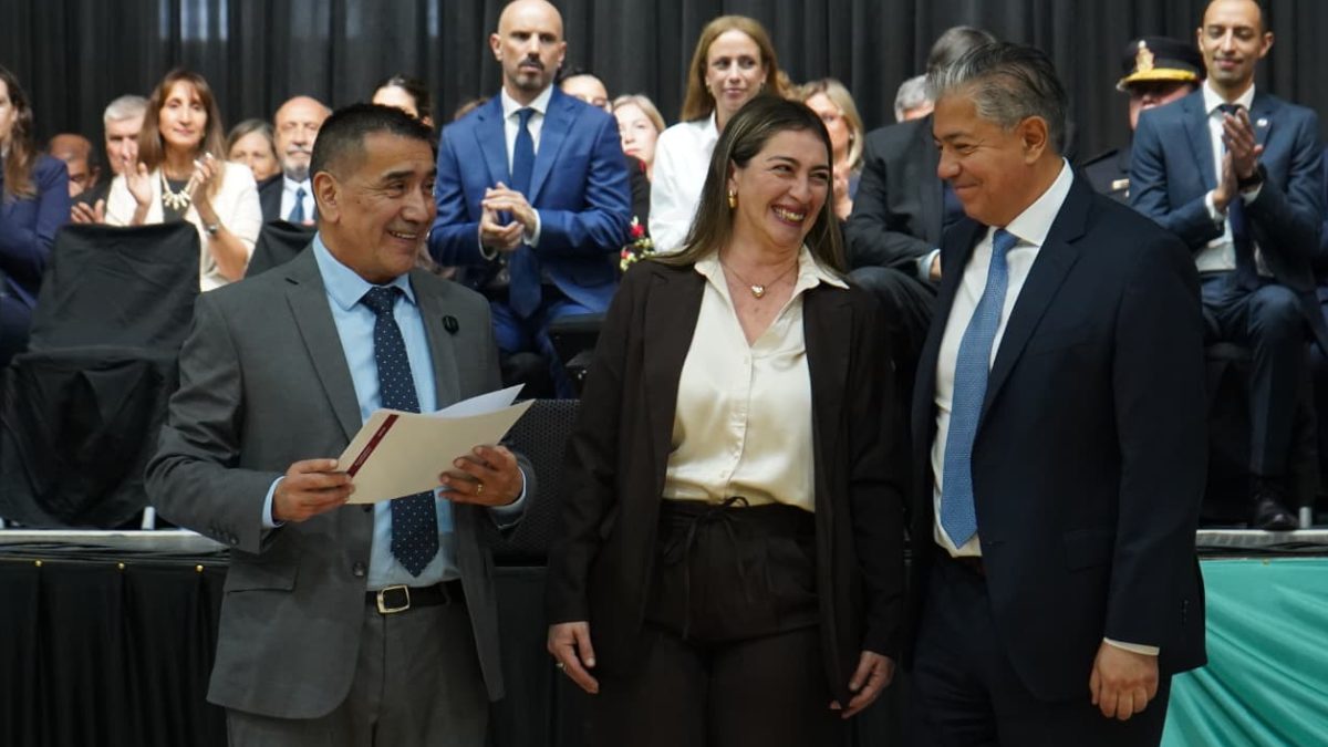 Cutral Co celebra 93 años con anuncios de créditos y obras
